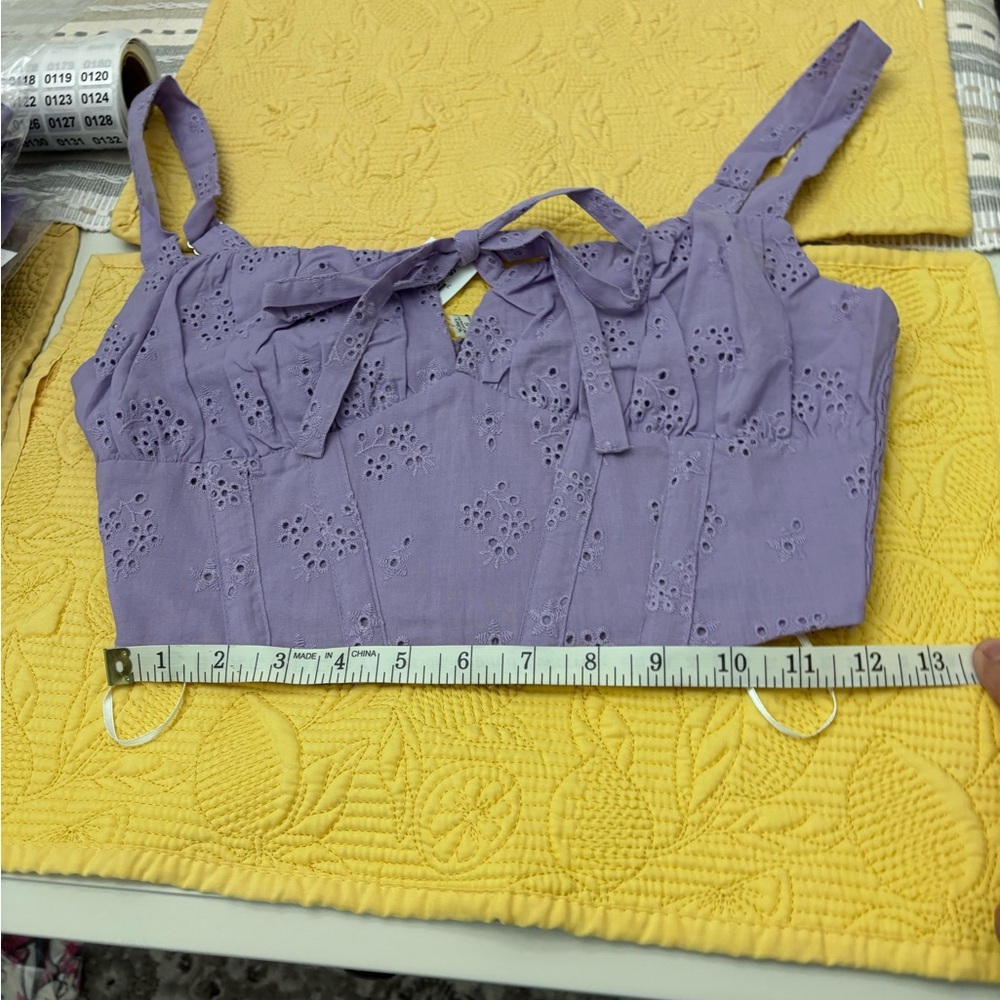 Love Tree Crop Eyelet Tank - Picture 2 of 9